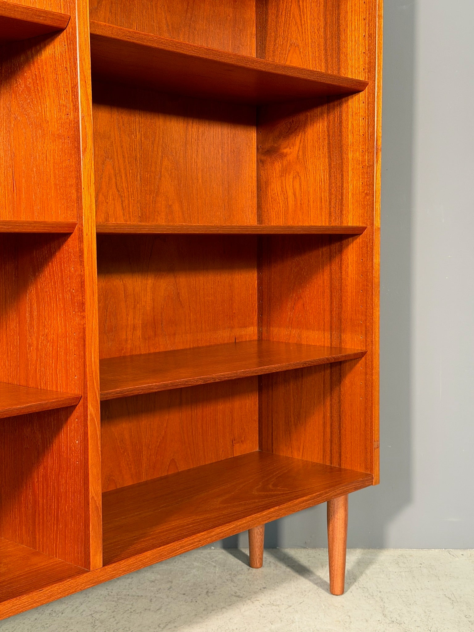Libreria Anni 60 in teak