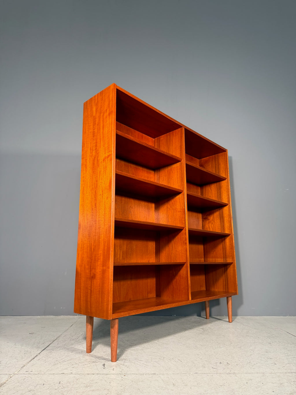 Libreria Anni 60 in teak