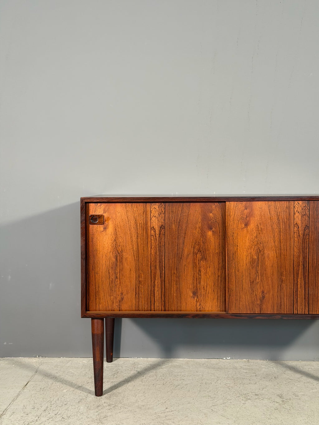 Sideboard danese in palissandro