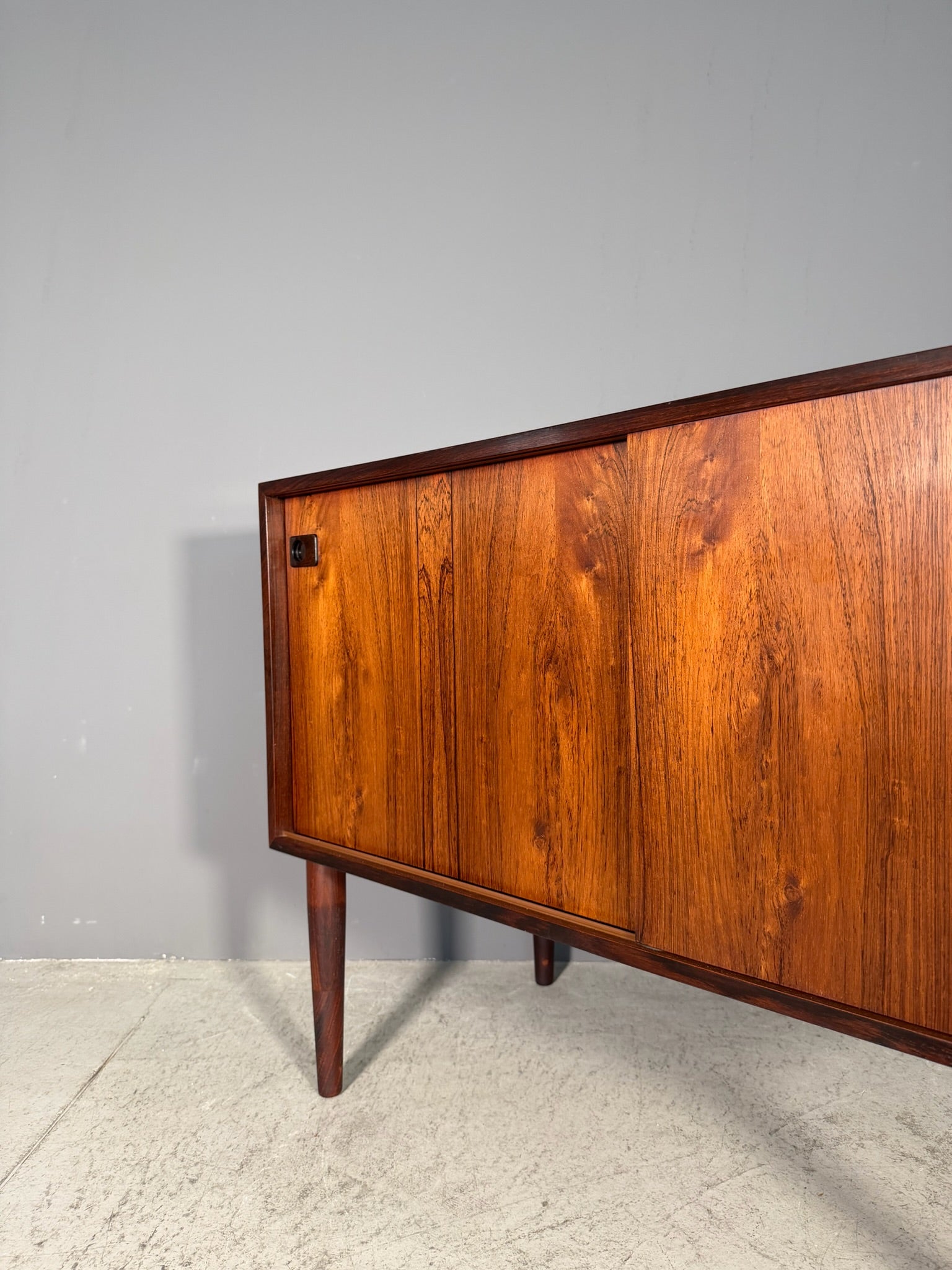 Sideboard danese in palissandro