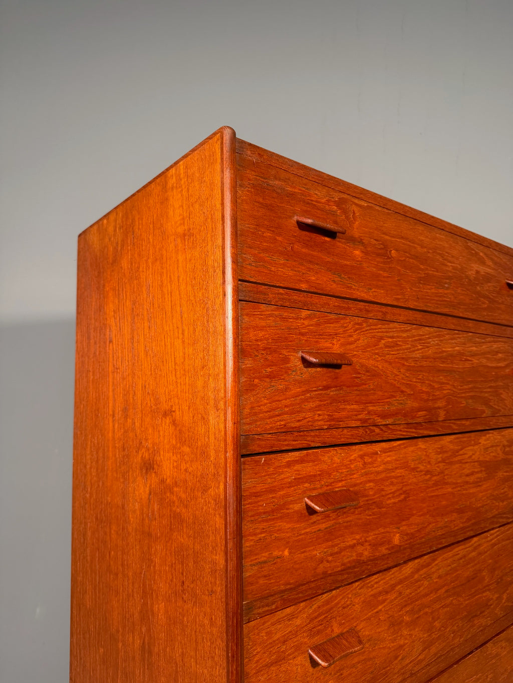 Cassettiera in teak di Poul Volther