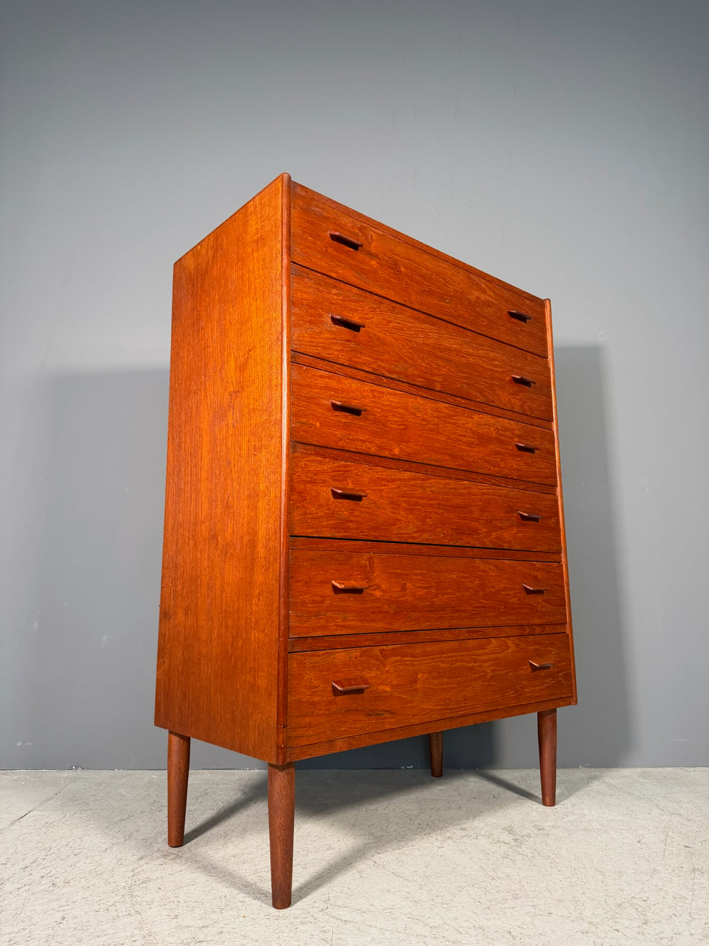 Cassettiera in teak di Poul Volther