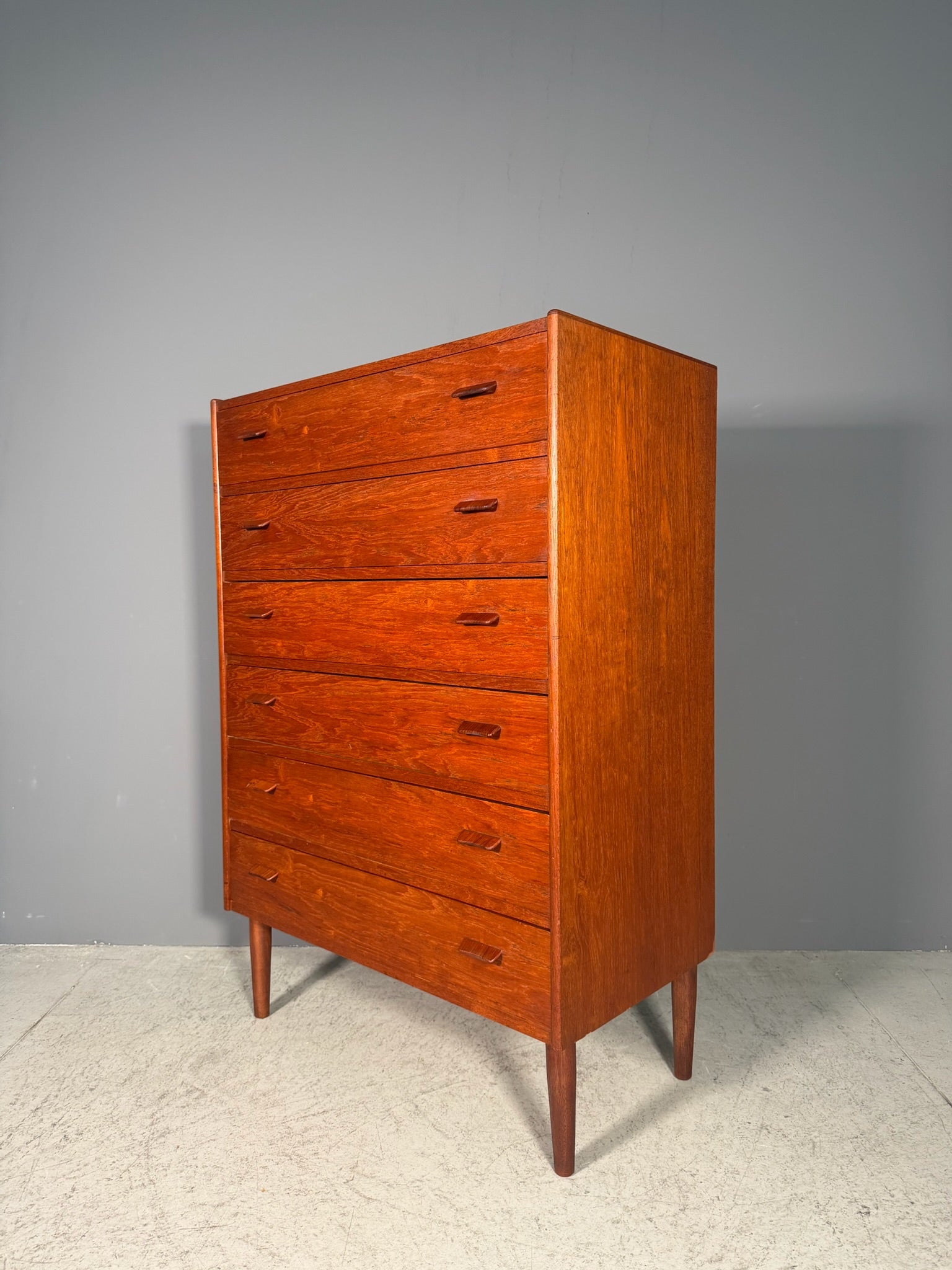 Cassettiera in teak di Poul Volther