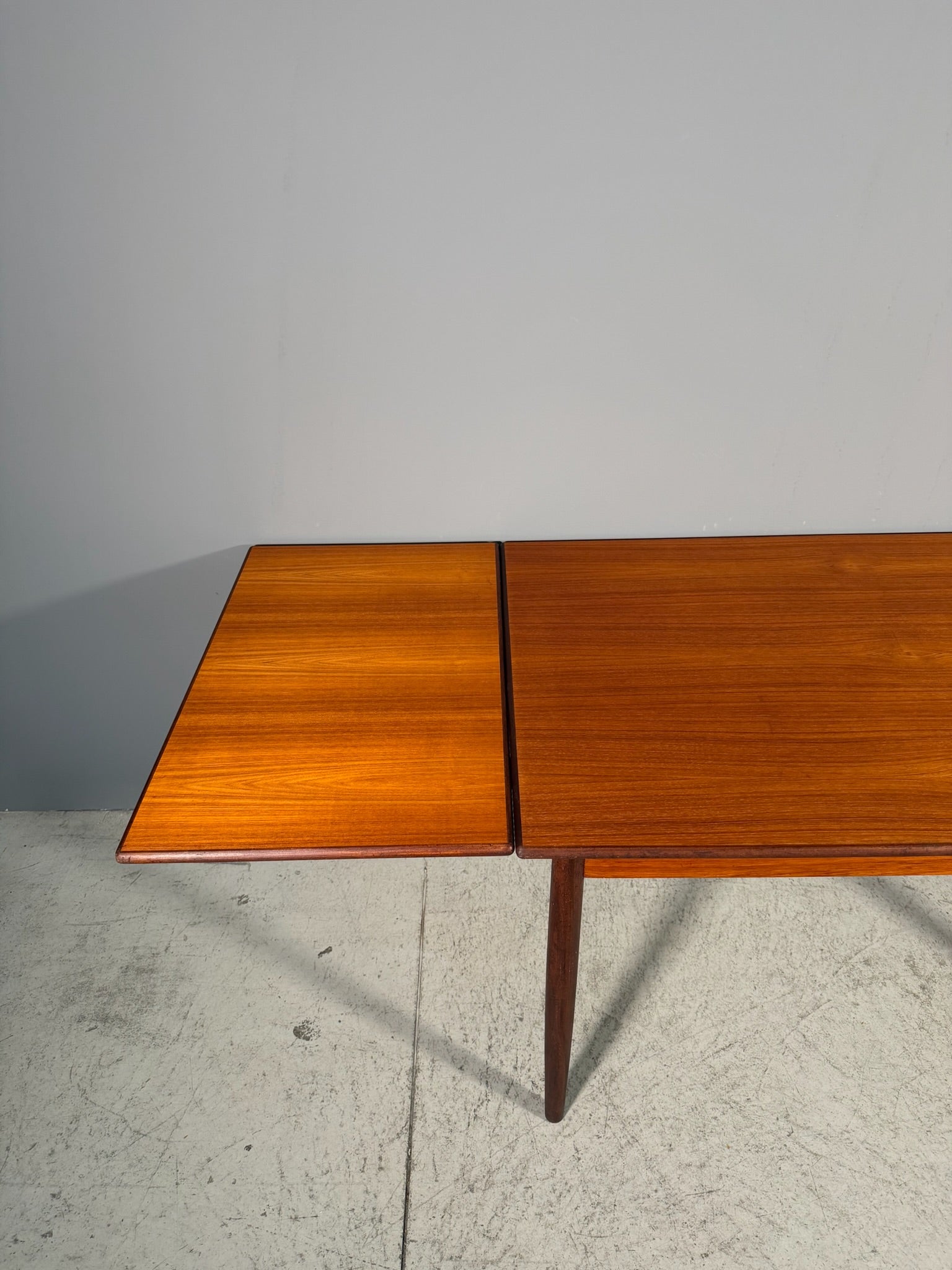 Tavolo danese in teak