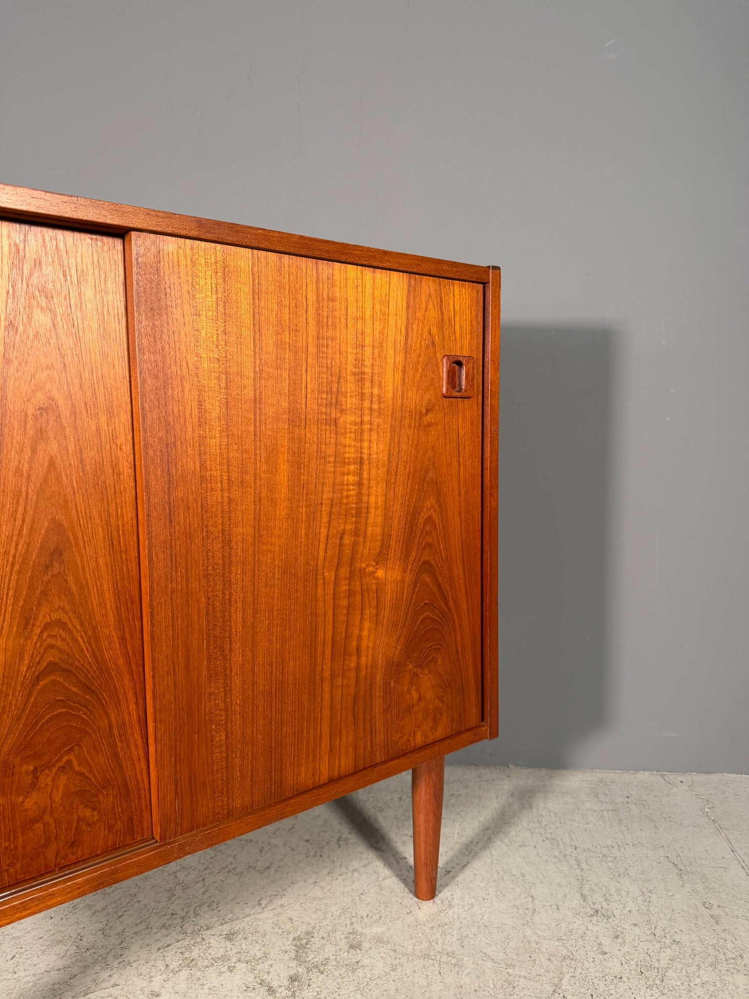 Sideboard danese in teak