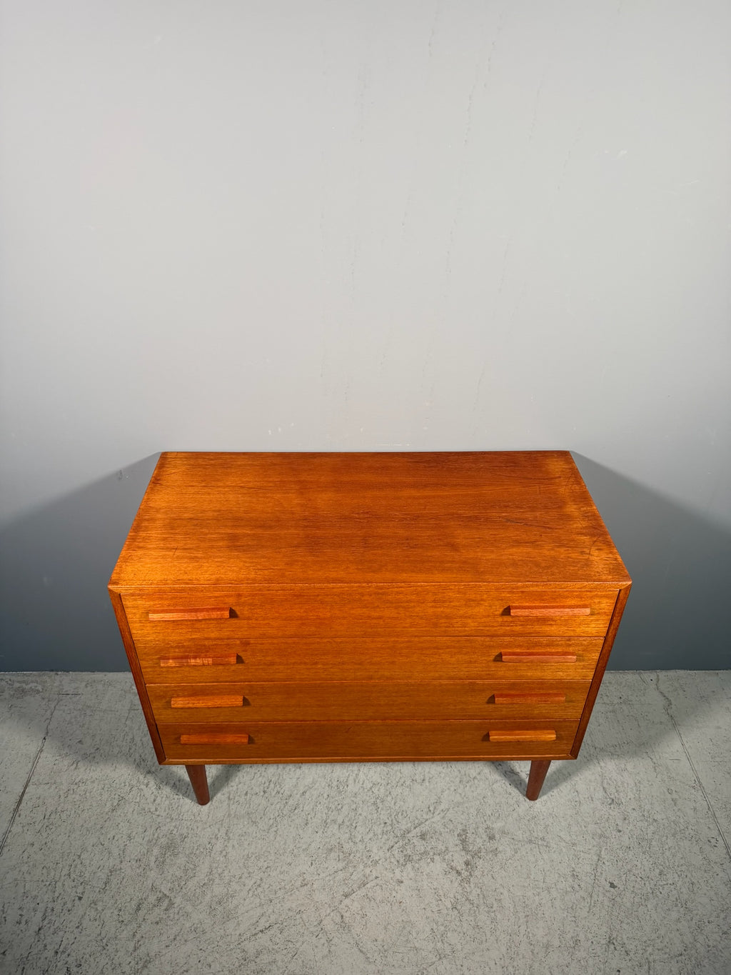 Cassettiera scandinava in teak