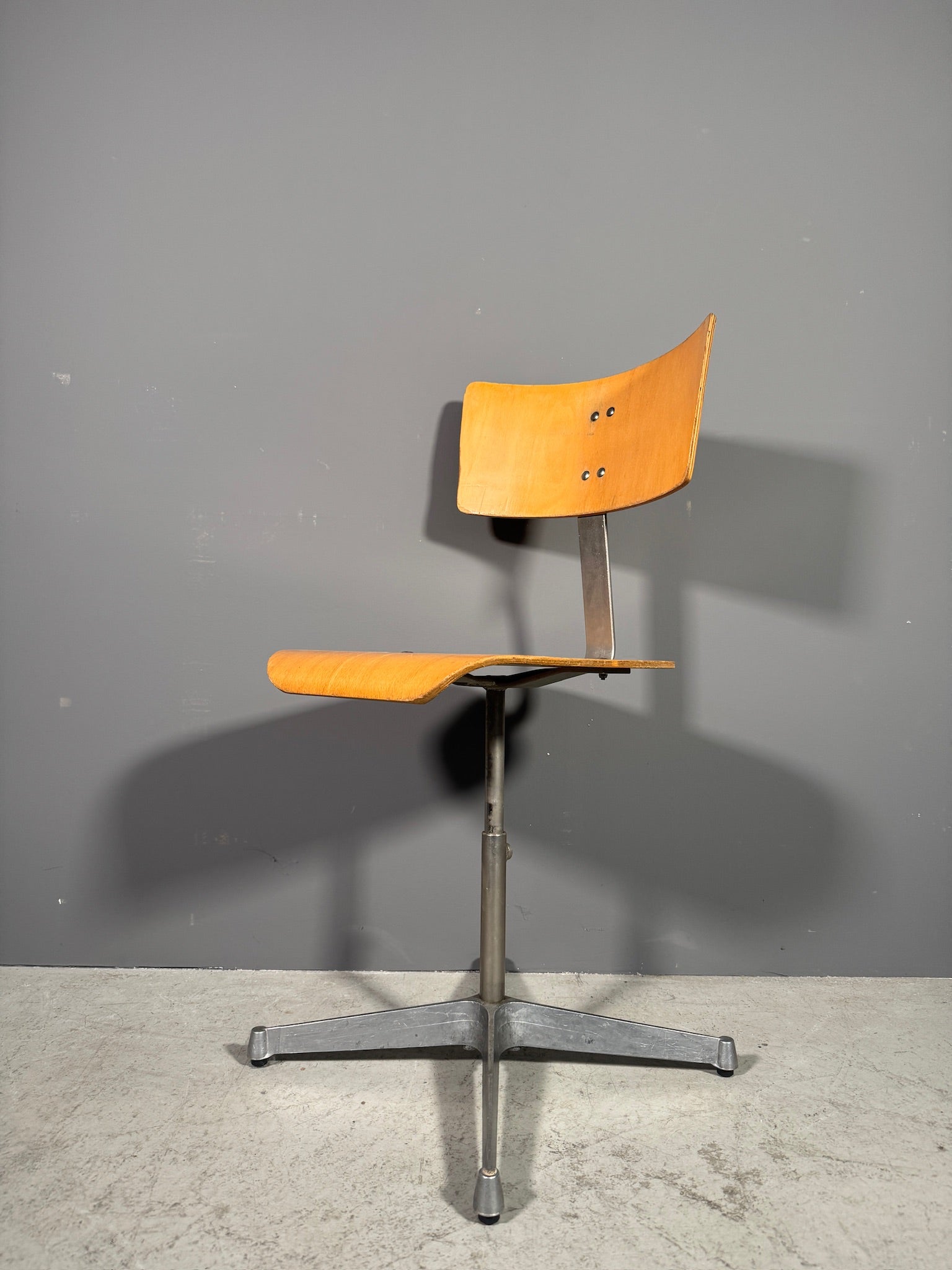 Sedia da scuola anni 50