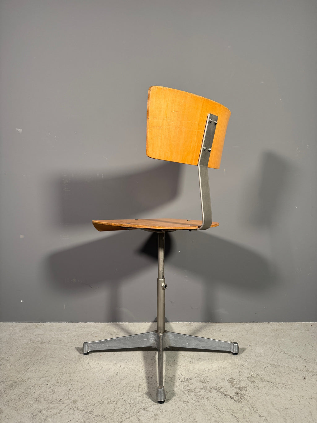 Sedia da scuola anni 50