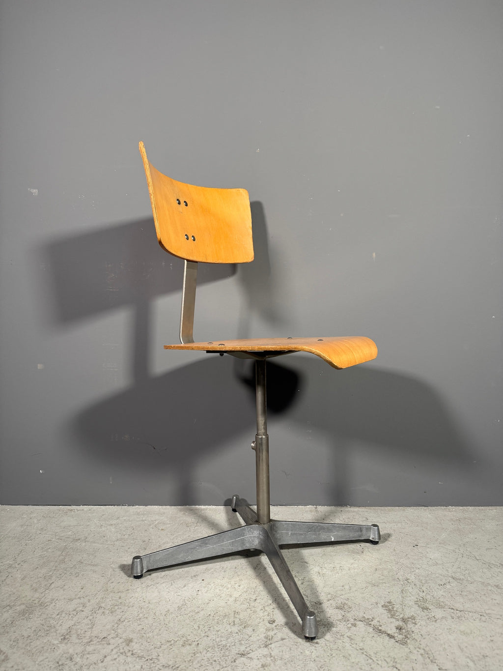 Sedia da scuola anni 50