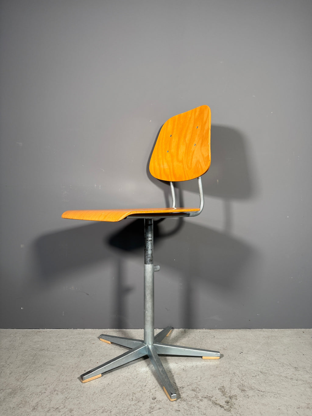 Sedia da scuola vintage