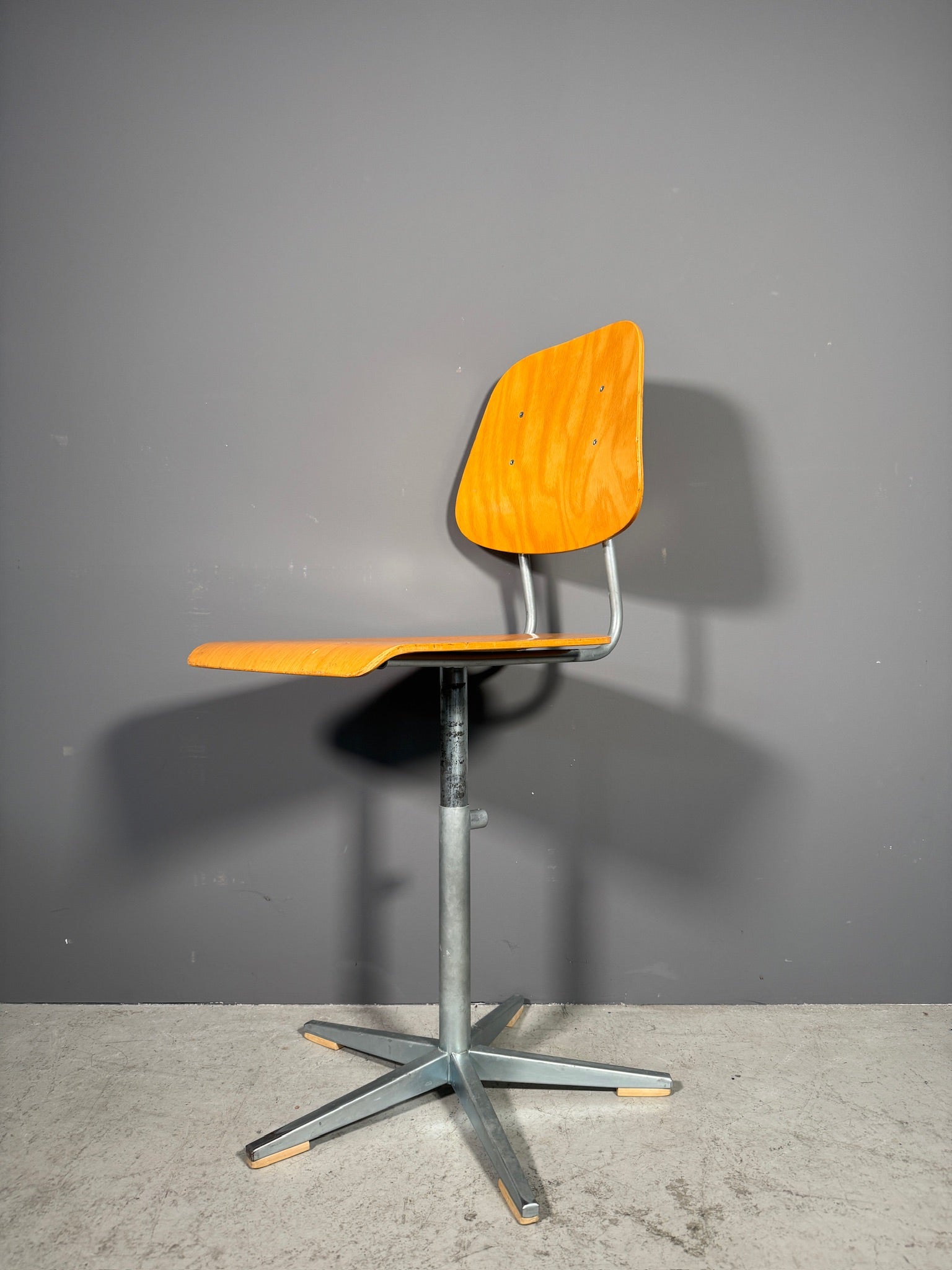 Sedia da scuola vintage