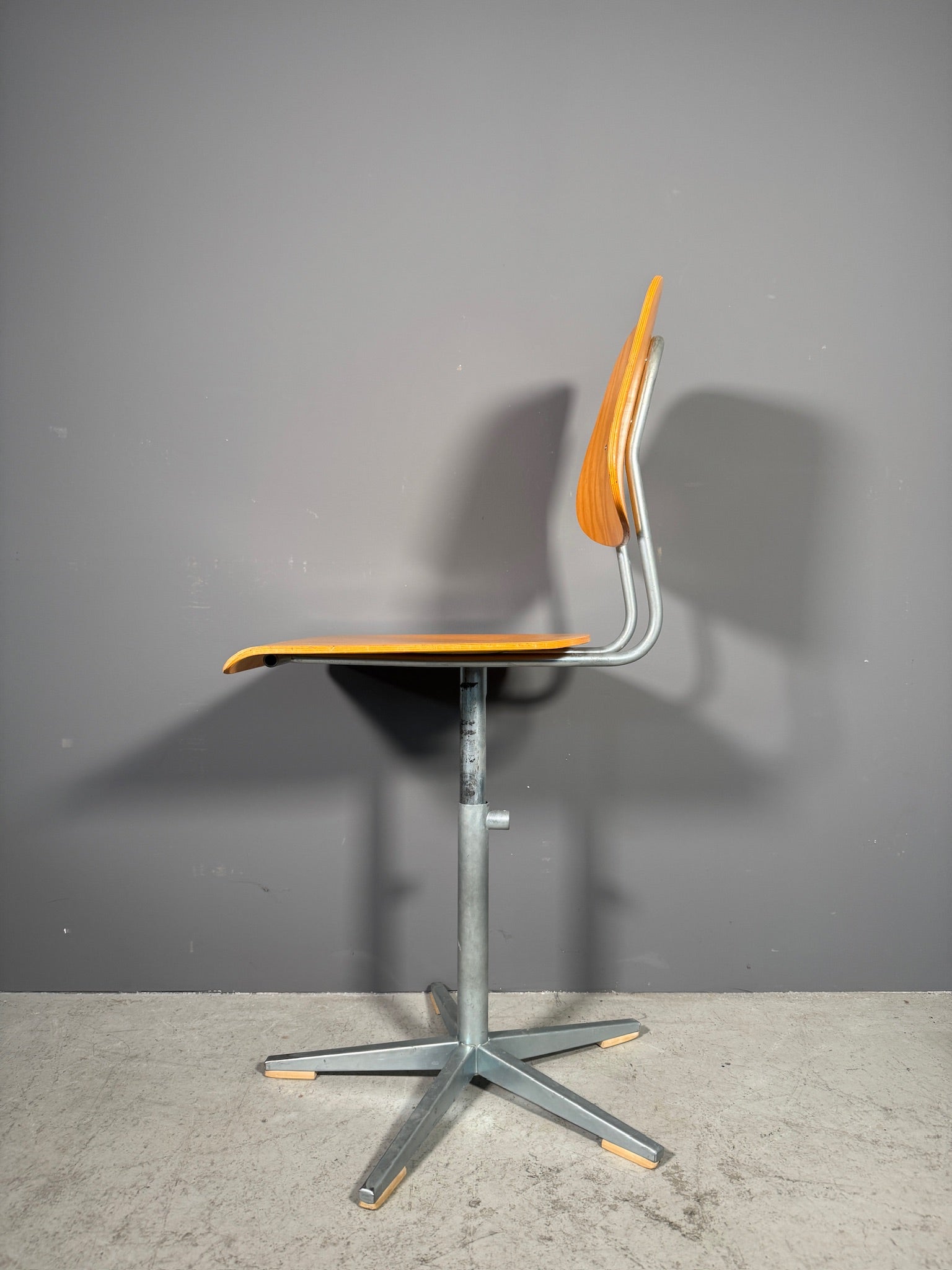 Sedia da scuola vintage