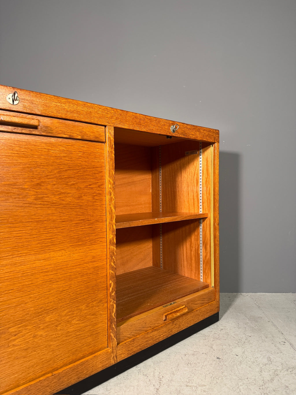 Mobile a Serrandina anni 60