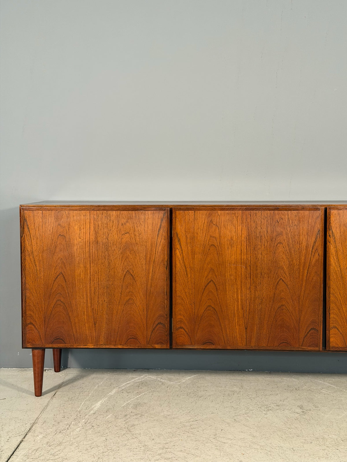 Sideboard in palissandro di Omann Jun