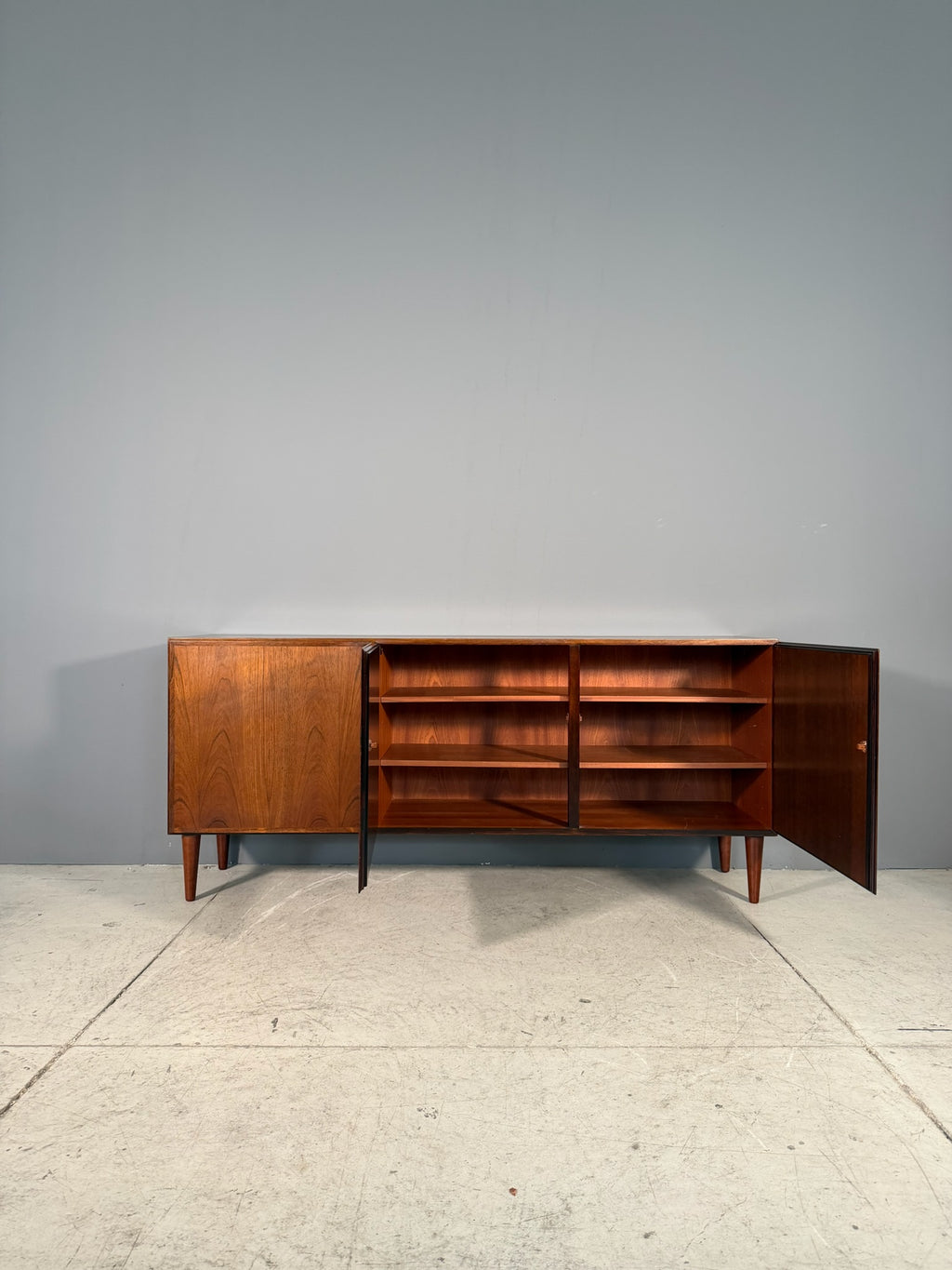 Sideboard in palissandro di Omann Jun