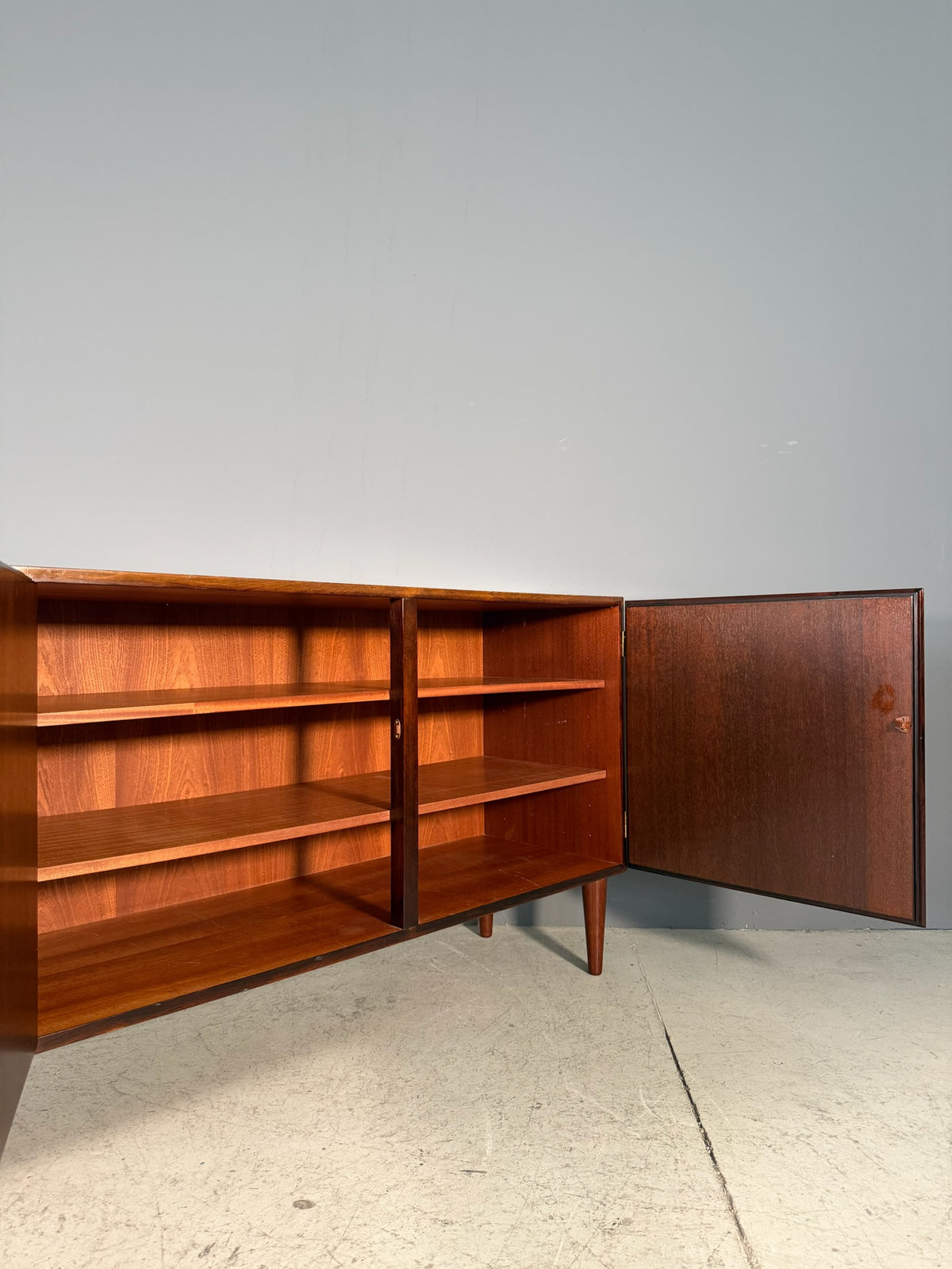 Sideboard in palissandro di Omann Jun