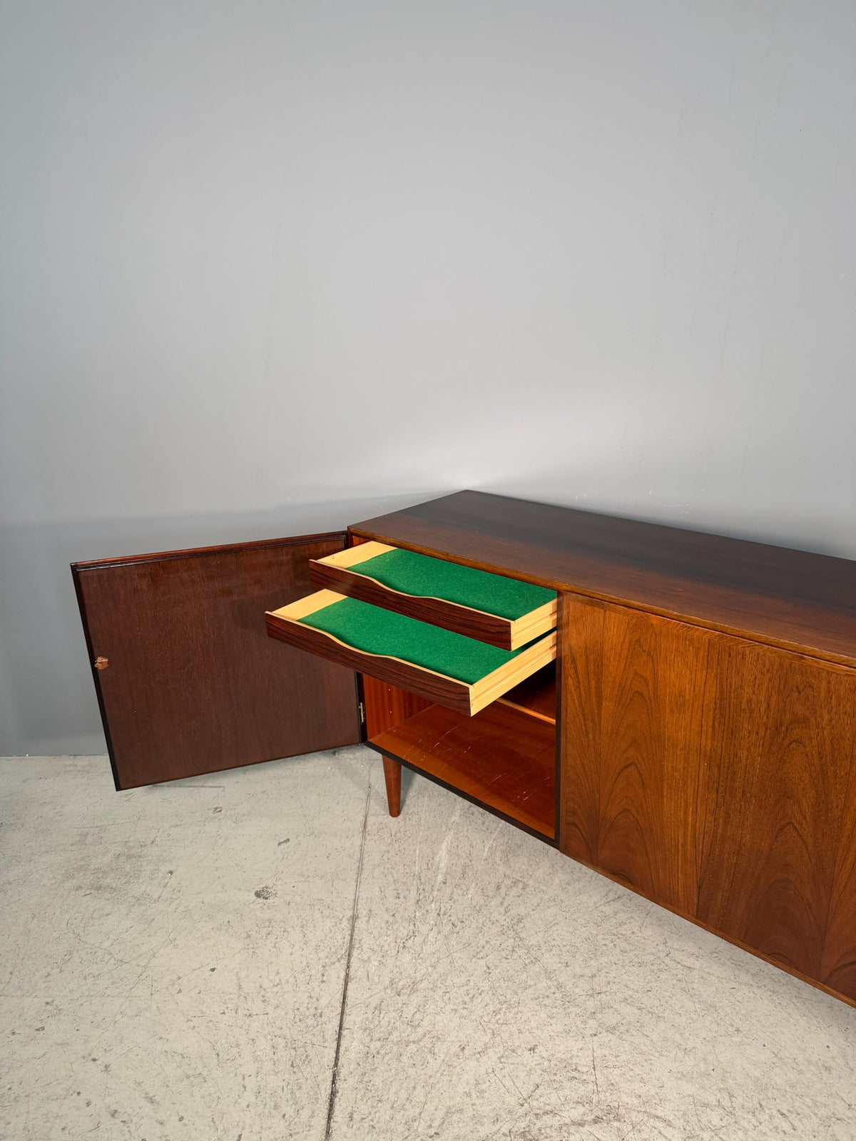 Sideboard in palissandro di Omann Jun