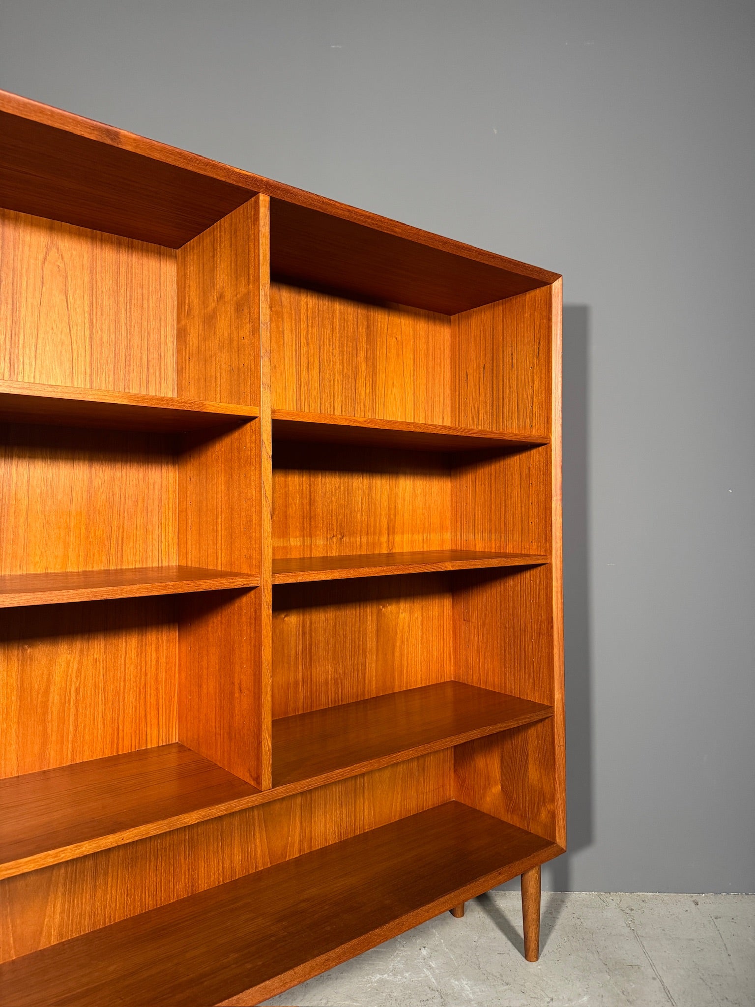 Libreria danese in teak