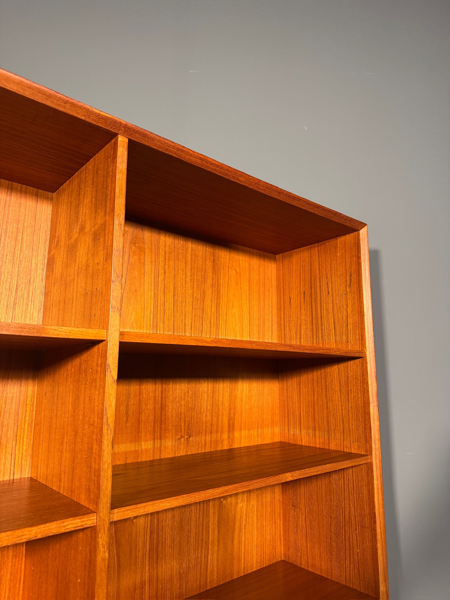 Libreria danese in teak