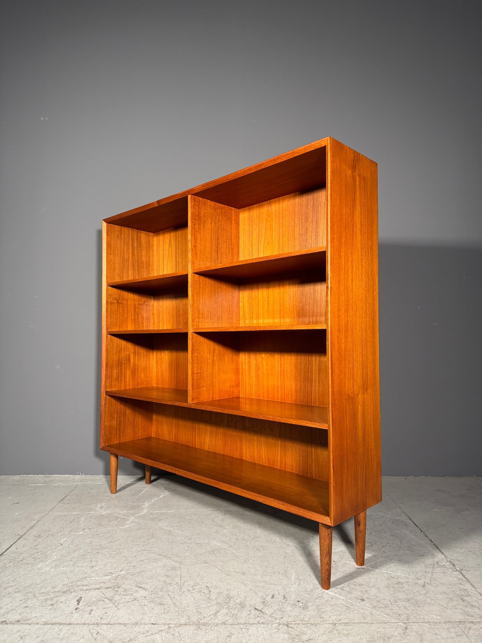 Libreria danese in teak