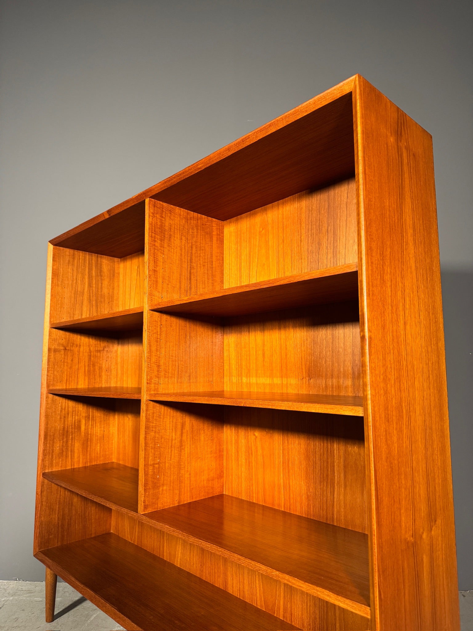 Libreria danese in teak