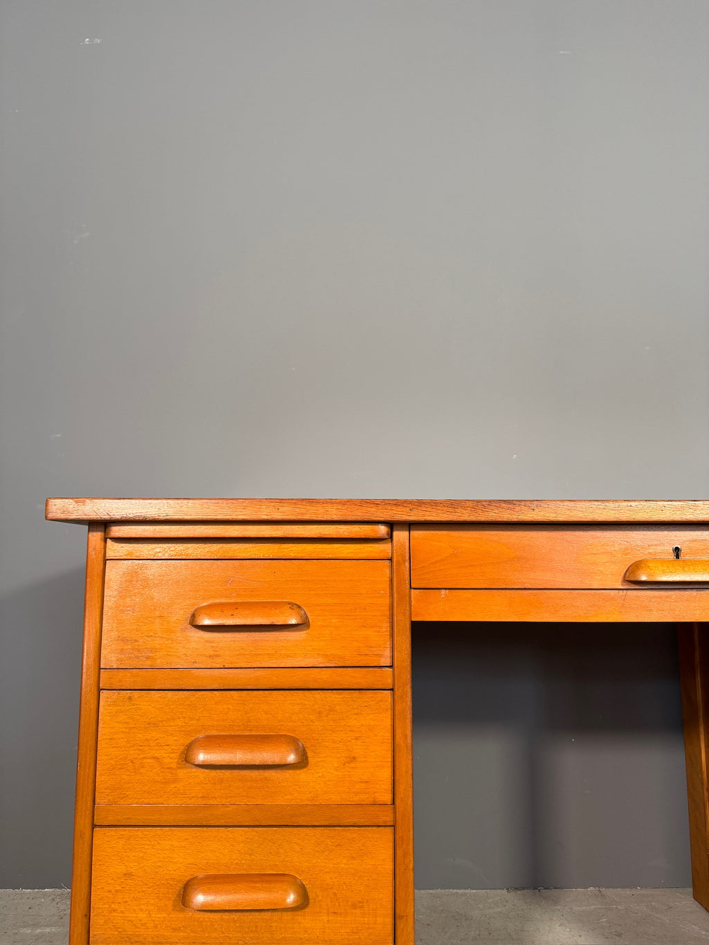 Scrivania anni 50