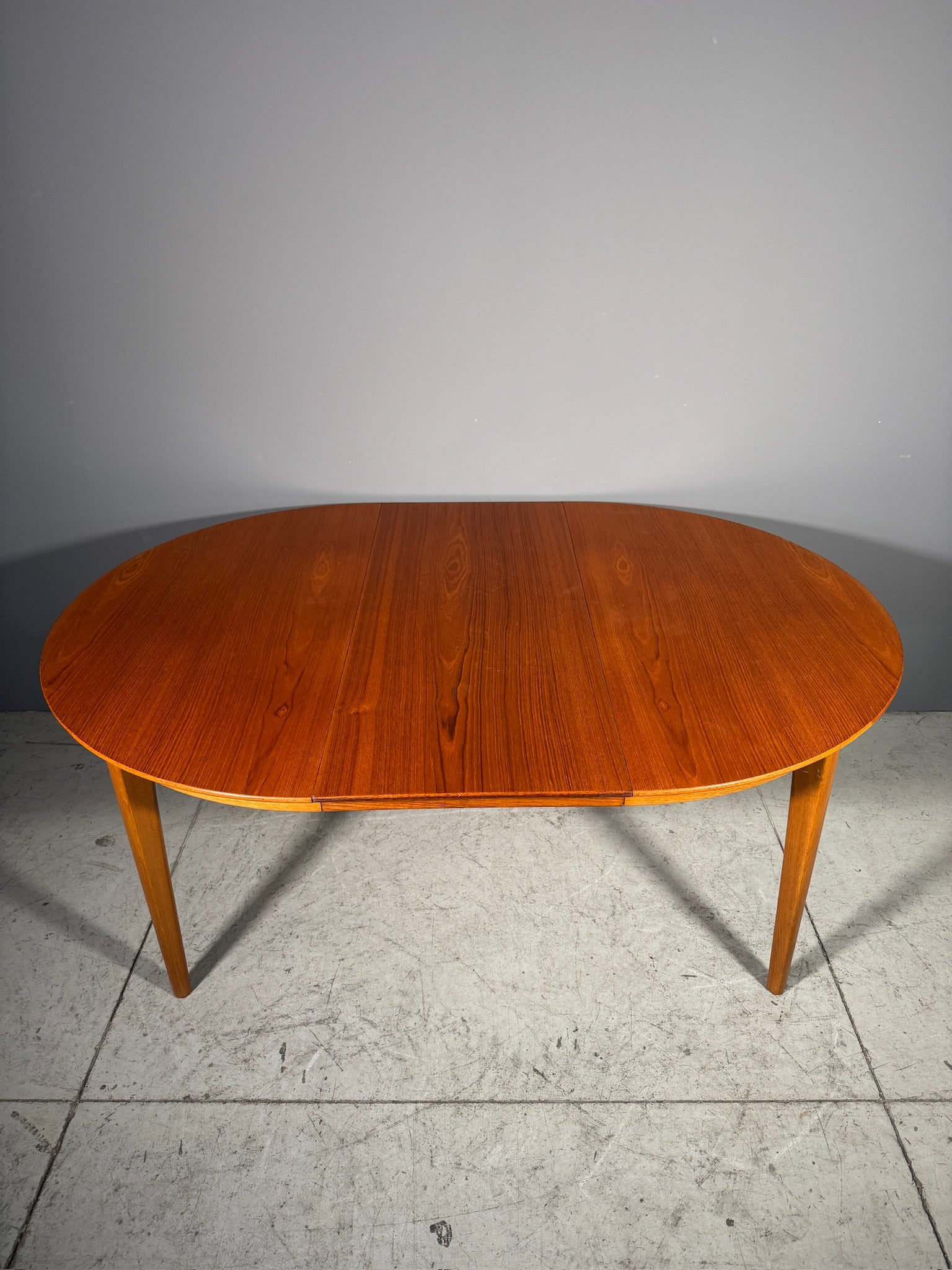 Tavolo danese anni 60