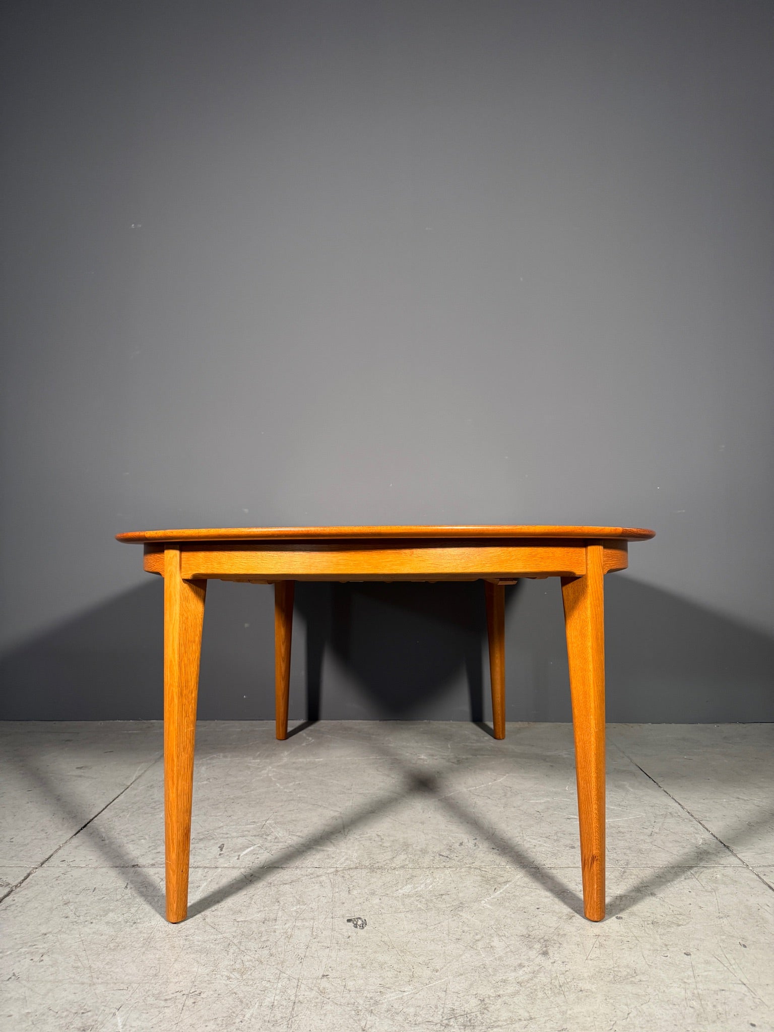 Tavolo danese anni 60
