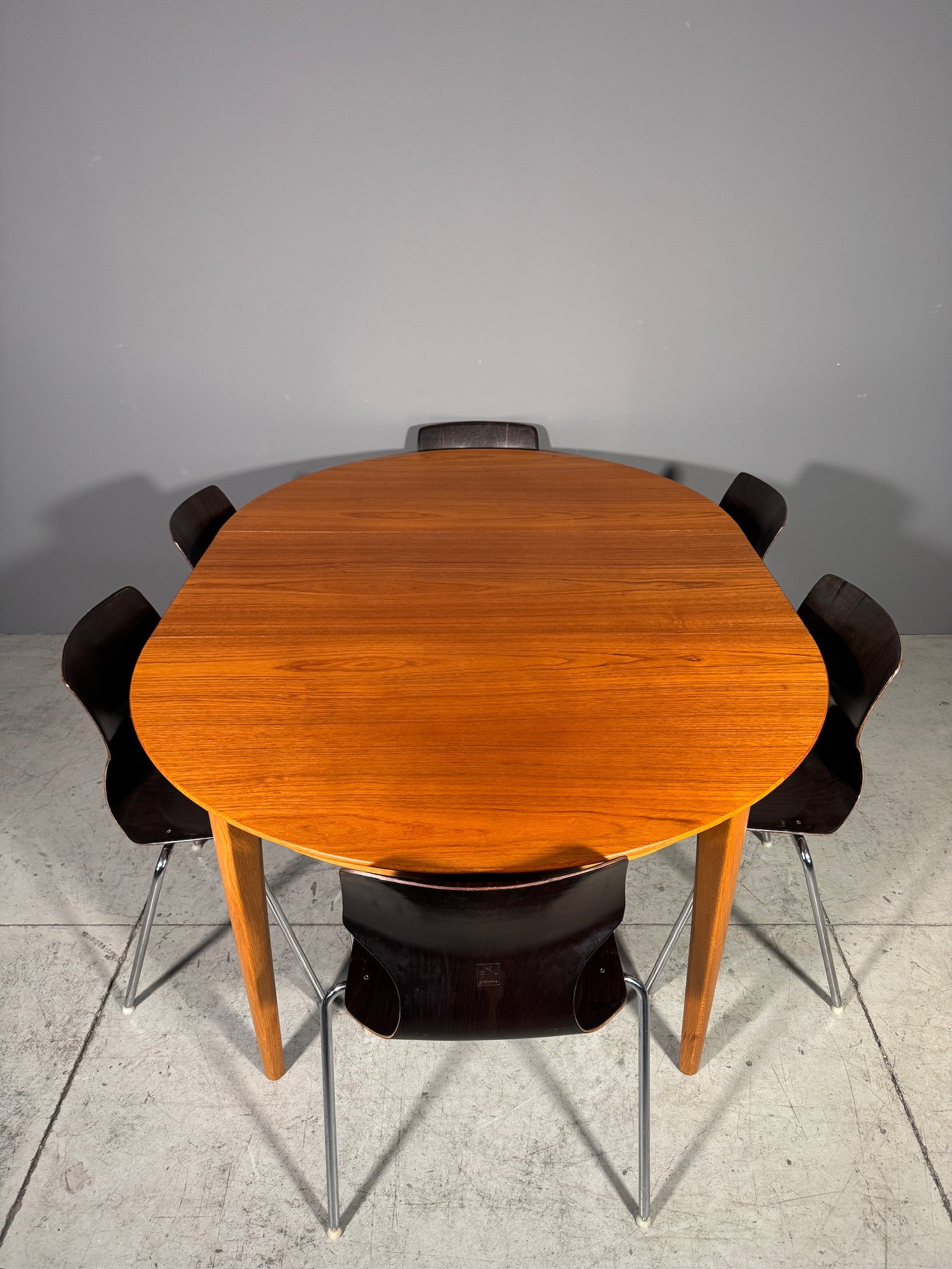 Tavolo danese anni 60