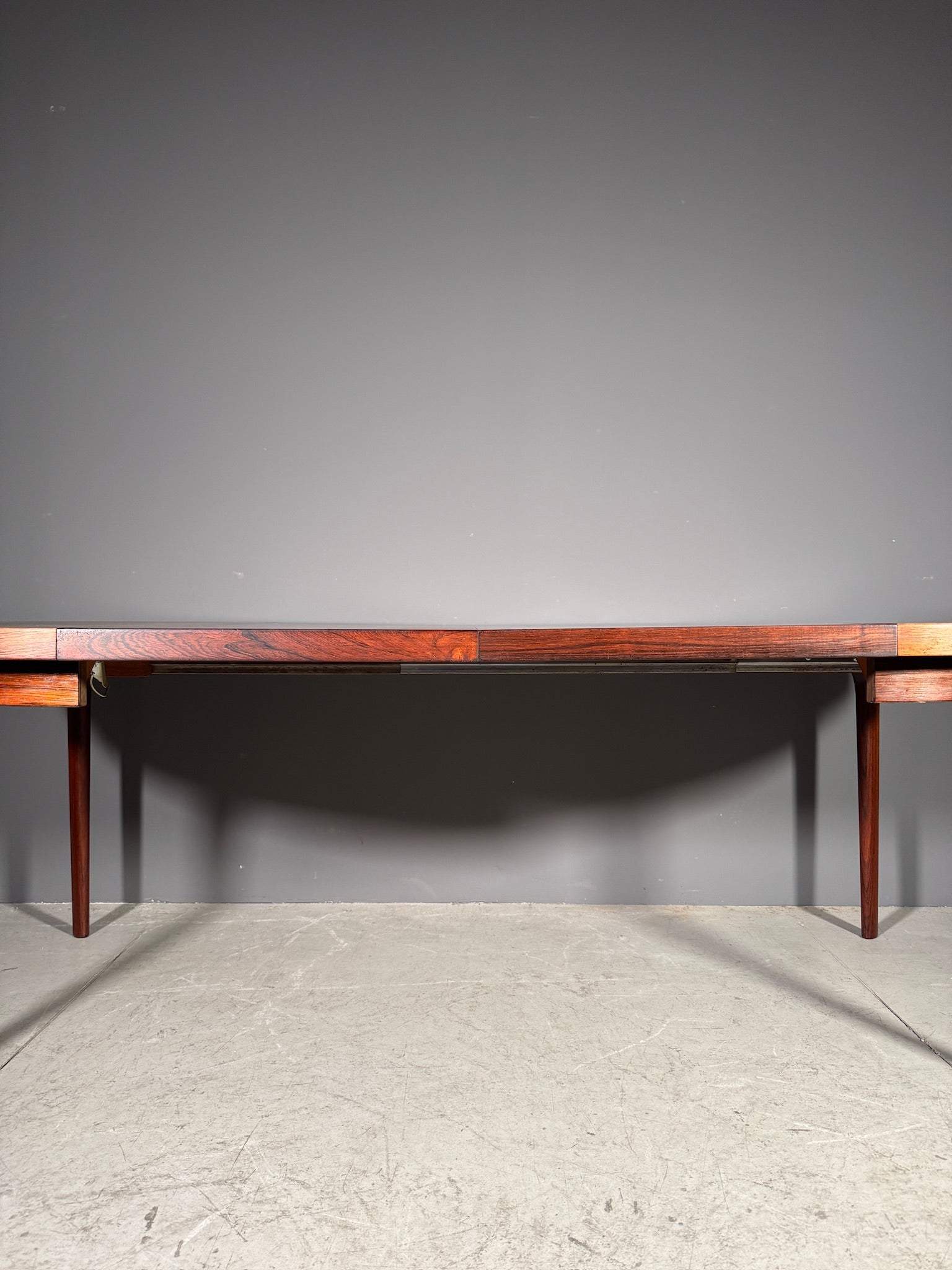 Tavolo in Palissandro di C.J. Rosengaarden