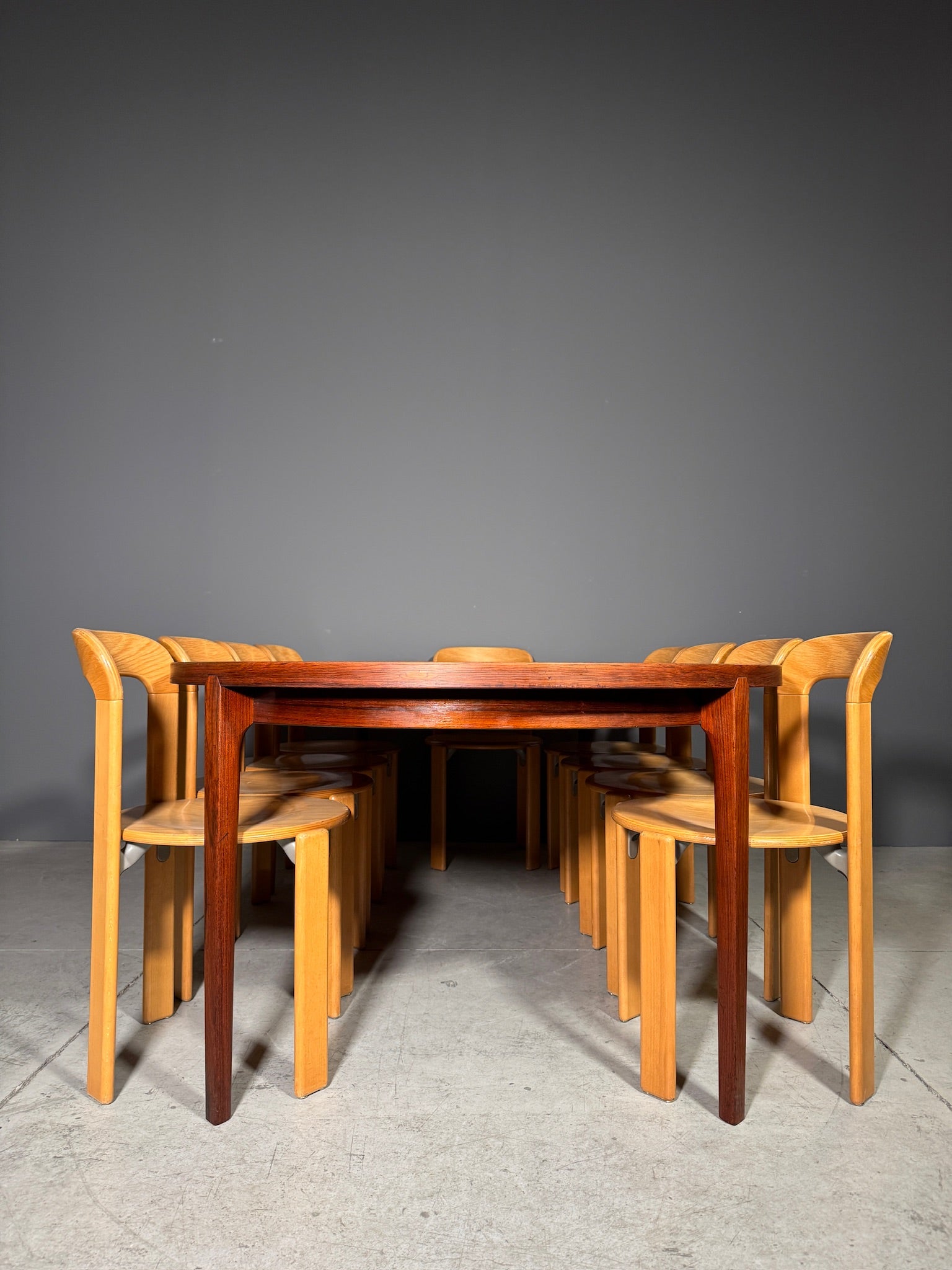 Tavolo in Palissandro di C.J. Rosengaarden