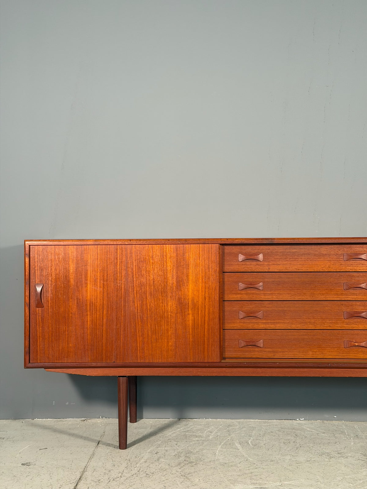 Sideboard danese Anni 60