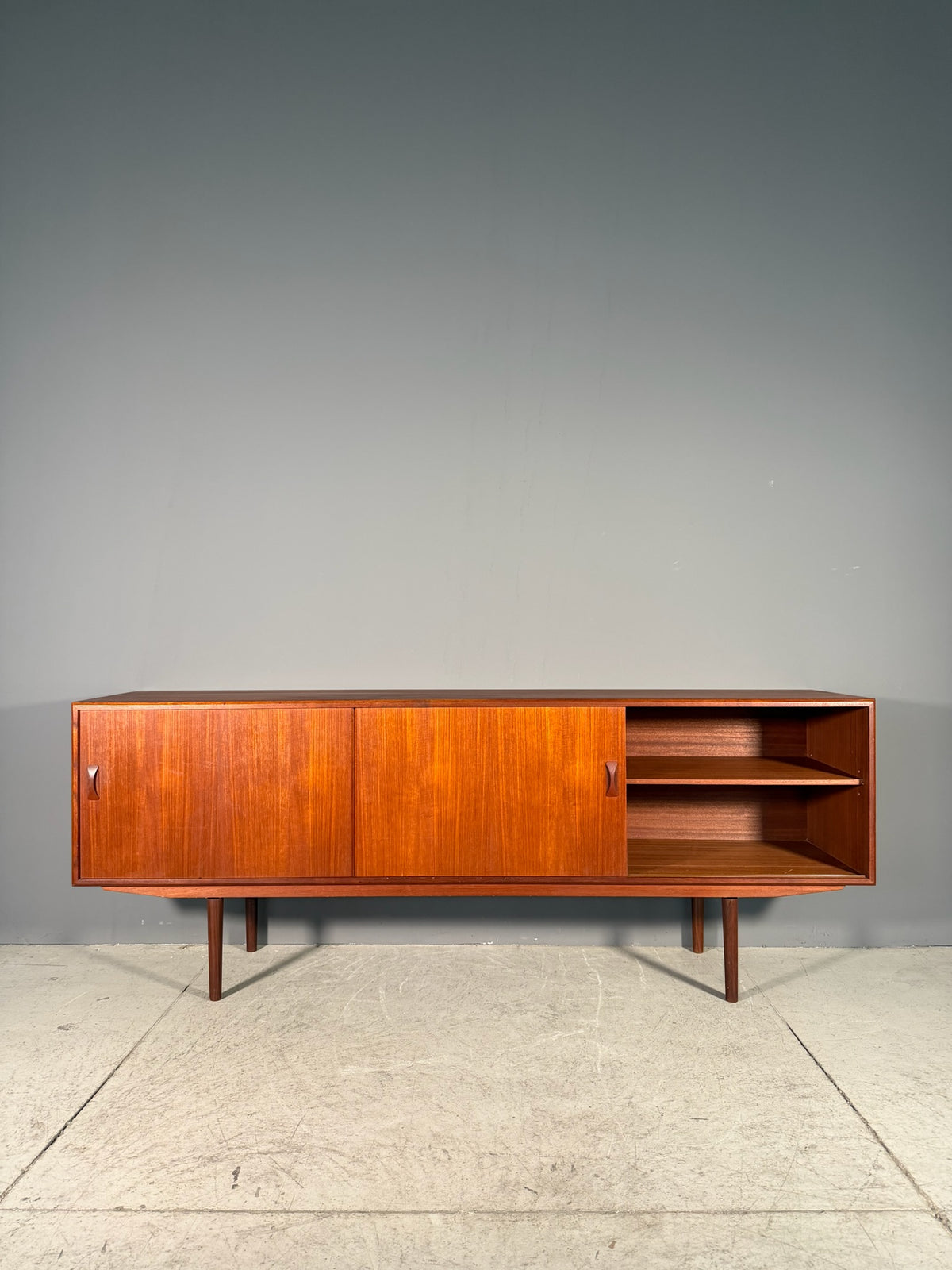 Sideboard danese Anni 60