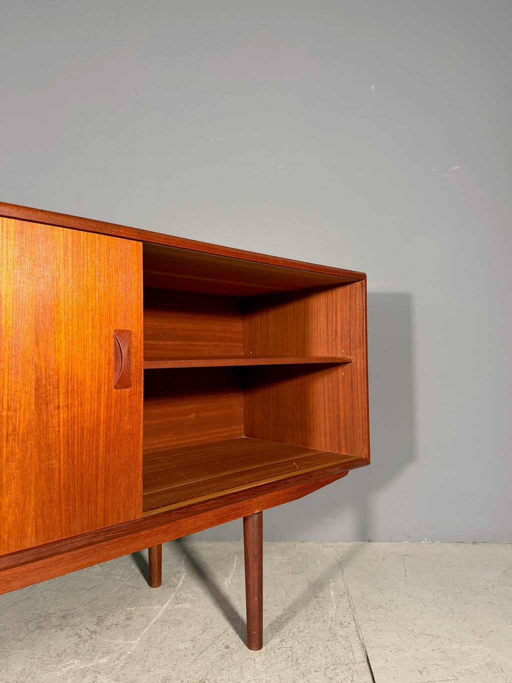 Sideboard danese Anni 60