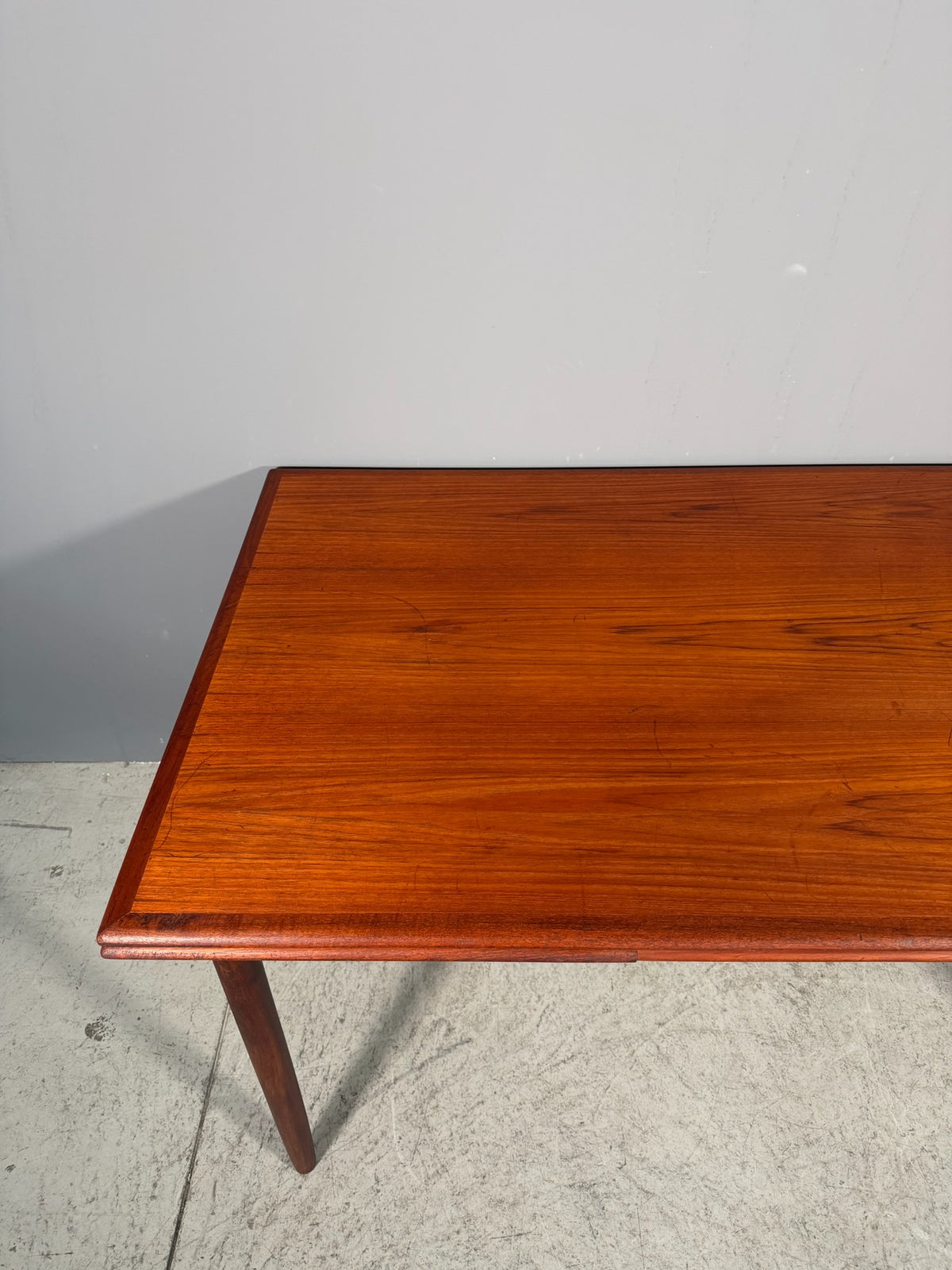 Tavolo allungabile in teak