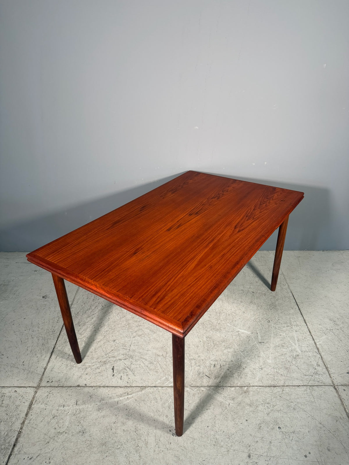 Tavolo allungabile in teak