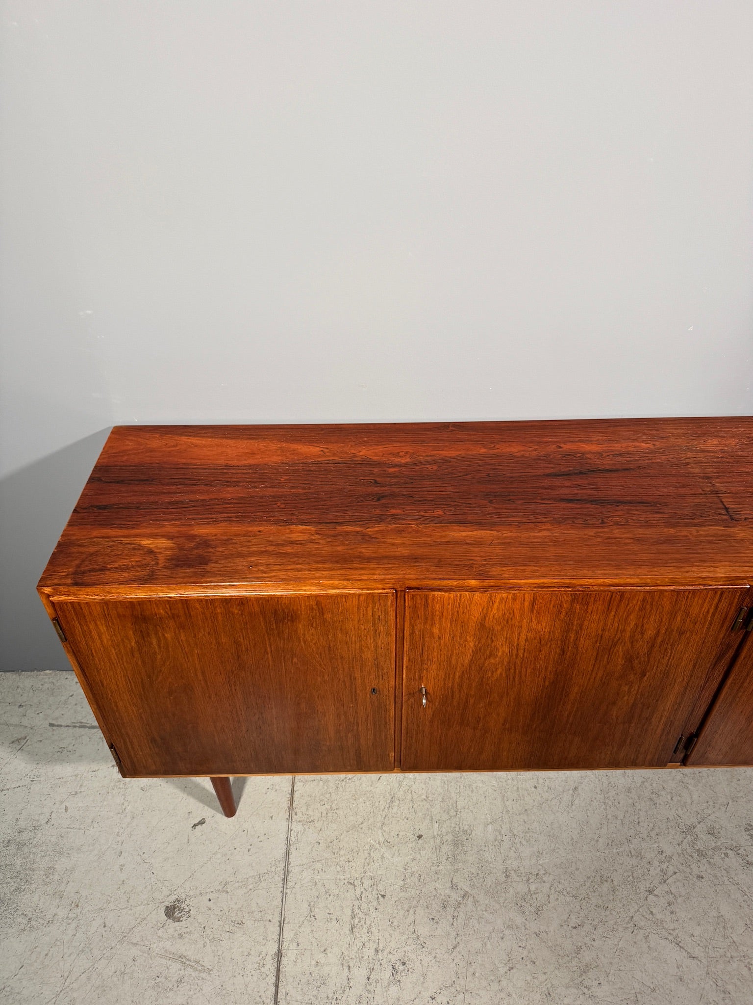 Sideboard danese in palissandro