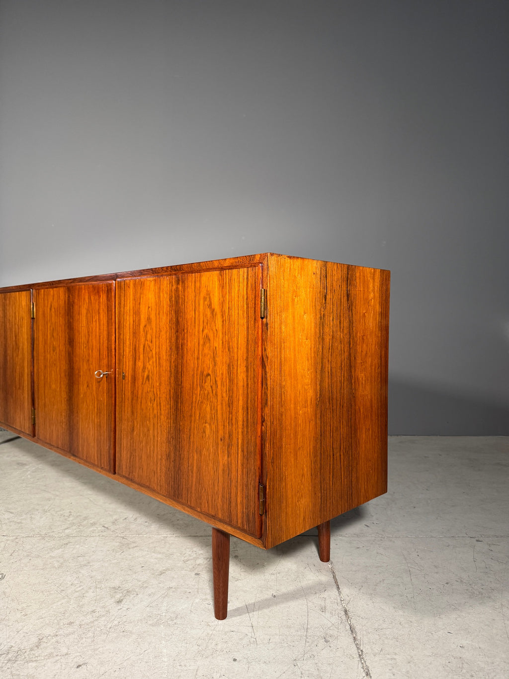 Sideboard danese in palissandro