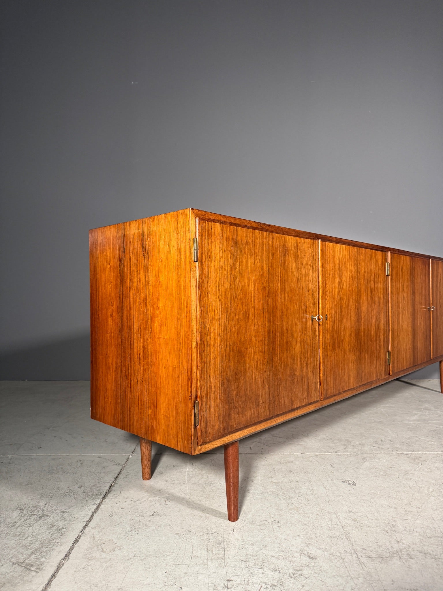 Sideboard danese in palissandro