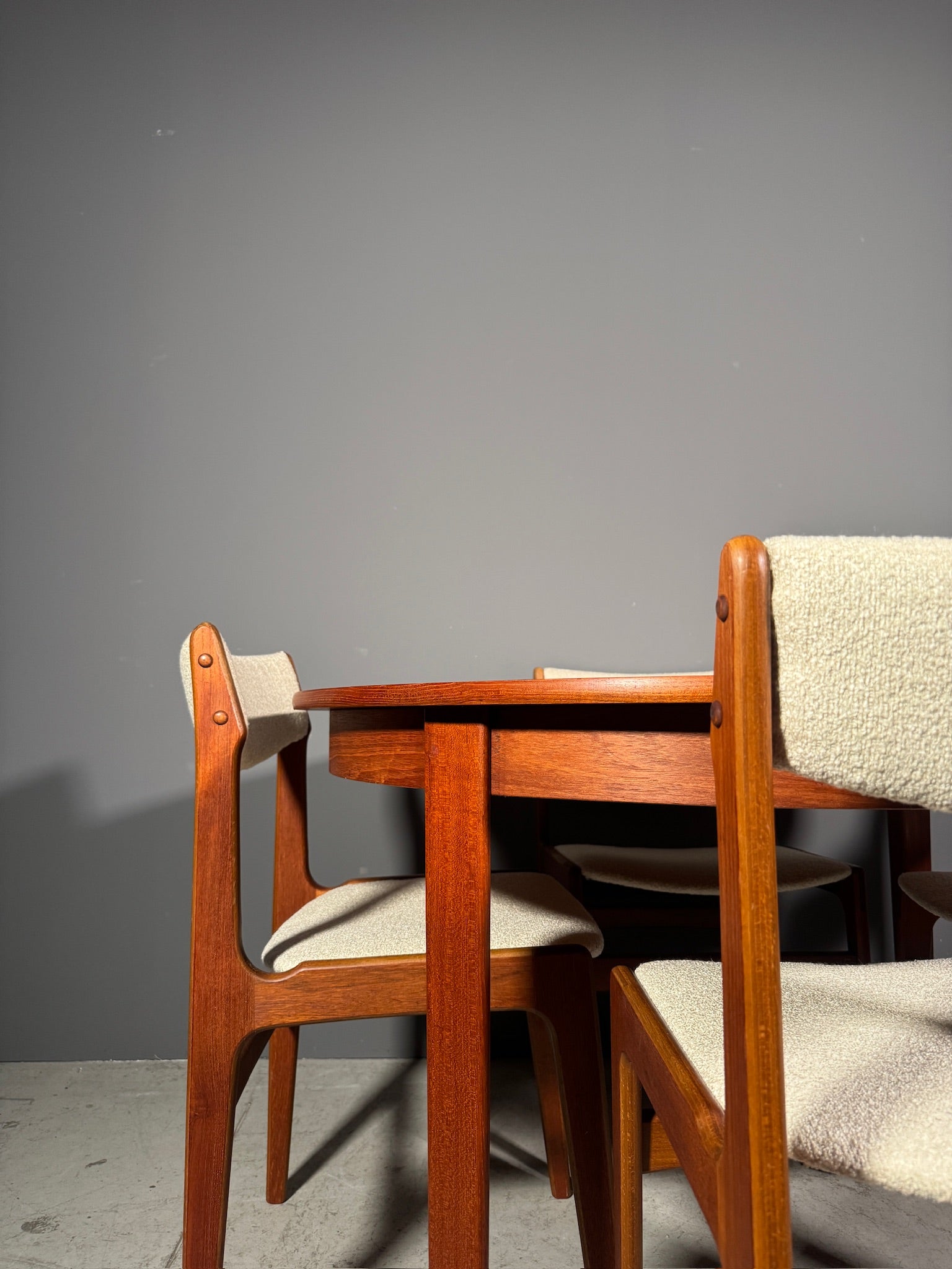 Tavolo danese in teak