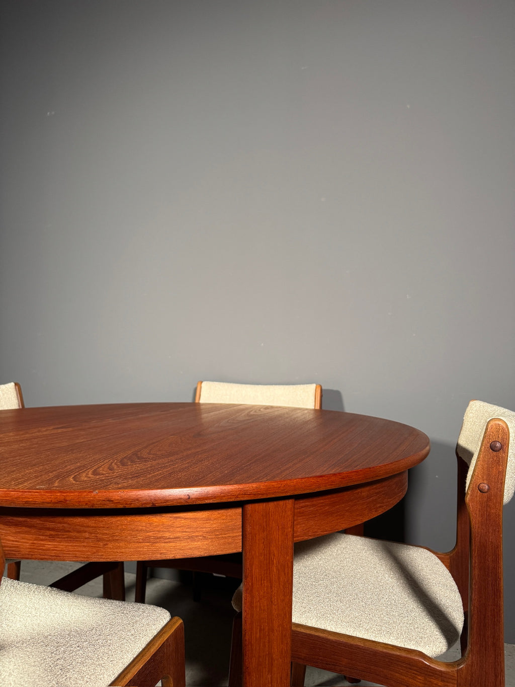 Tavolo danese in teak