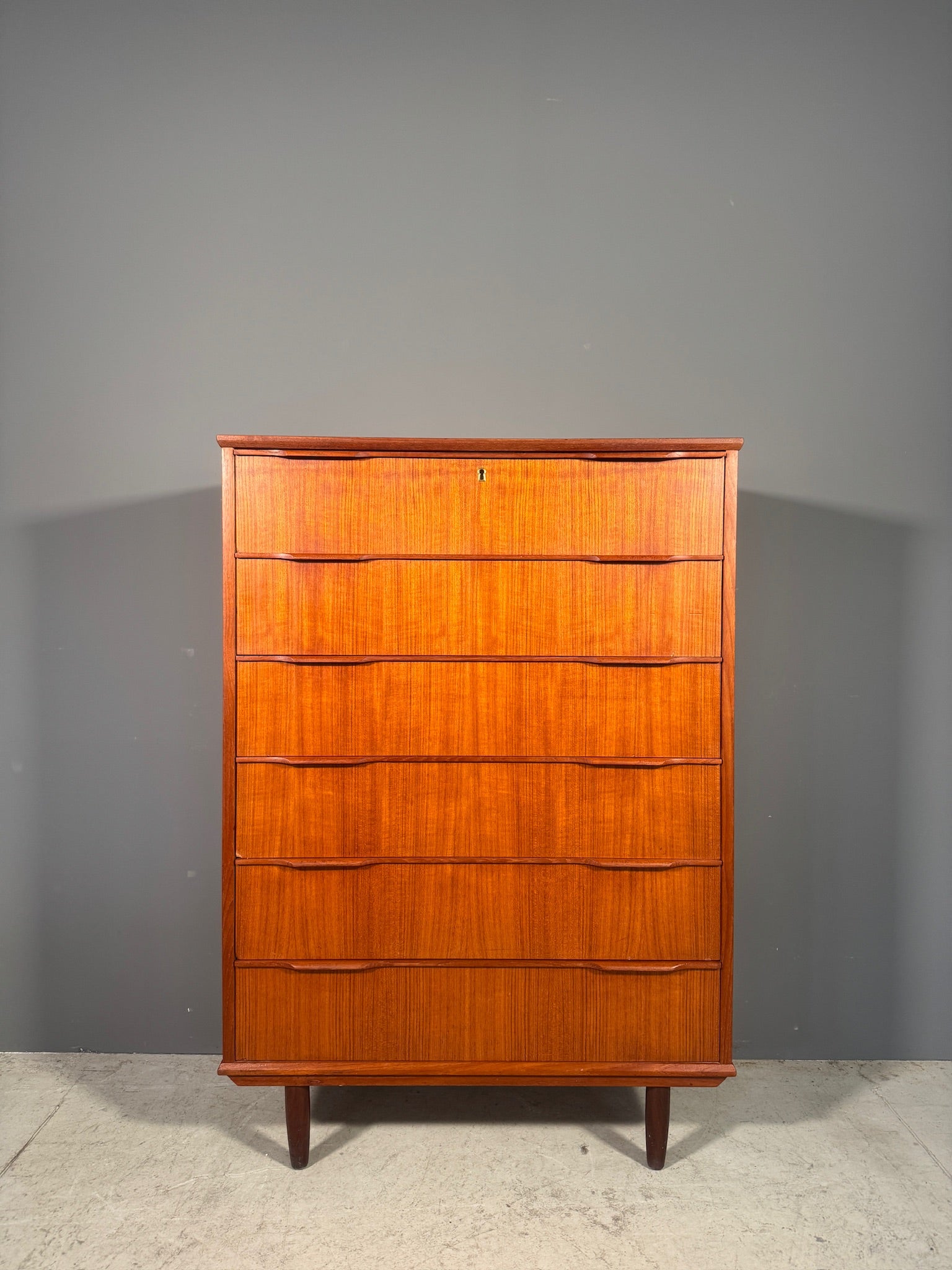 Cassettiera danese in teak