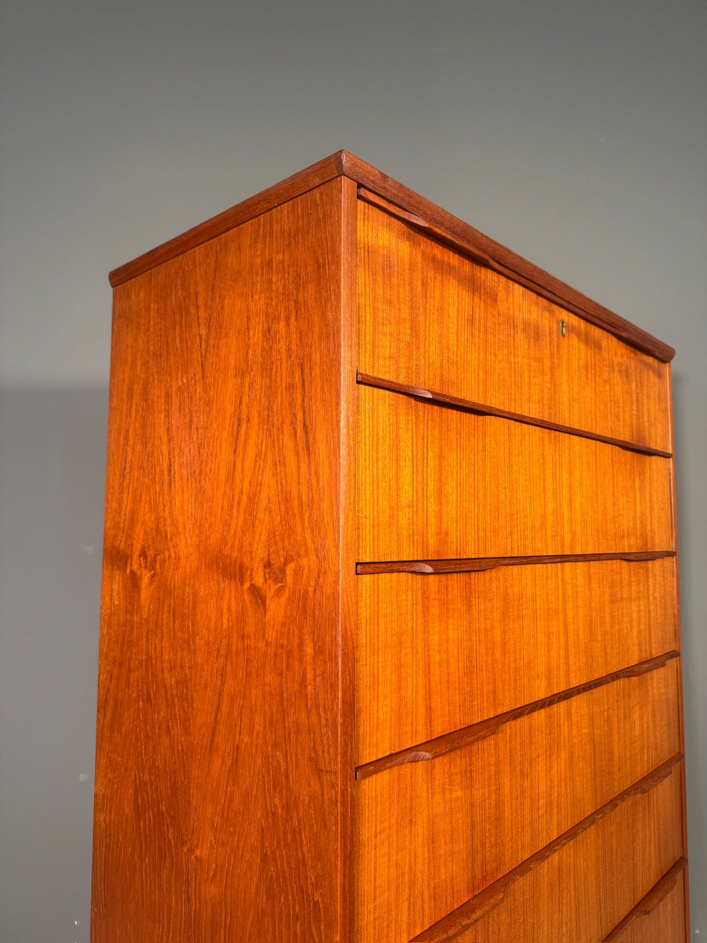 Cassettiera danese in teak