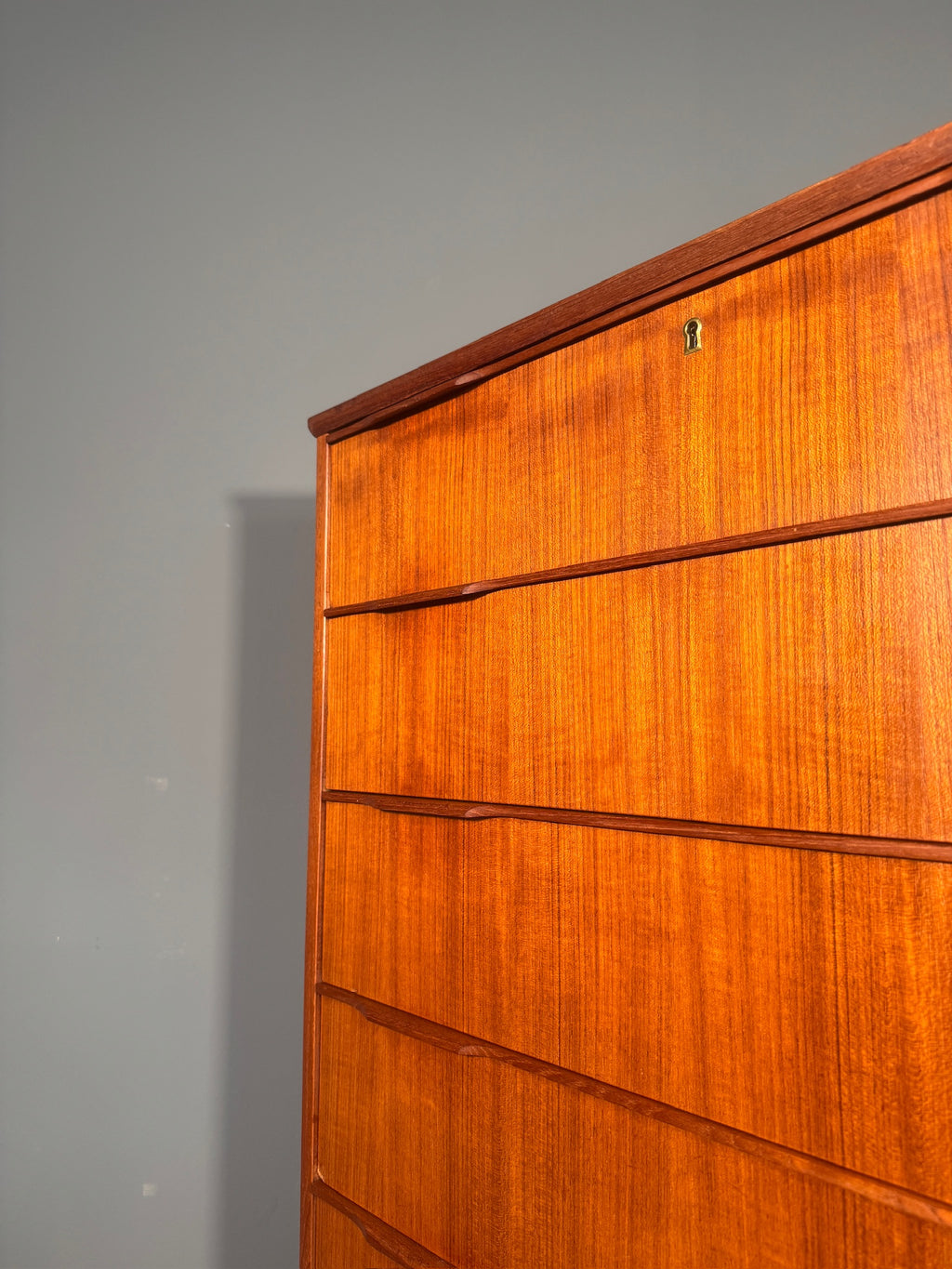 Cassettiera danese in teak