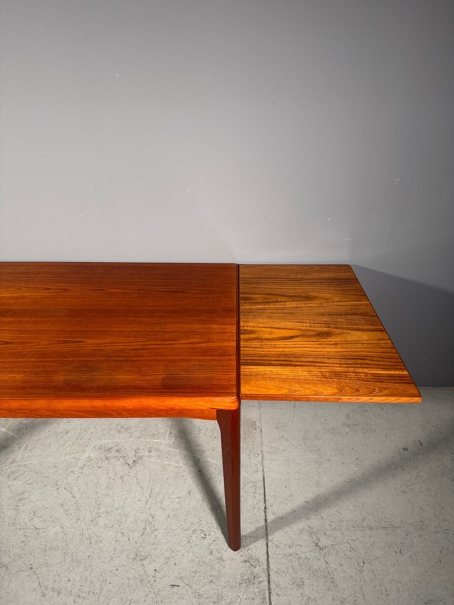 Tavolo Henning Kyaernulf