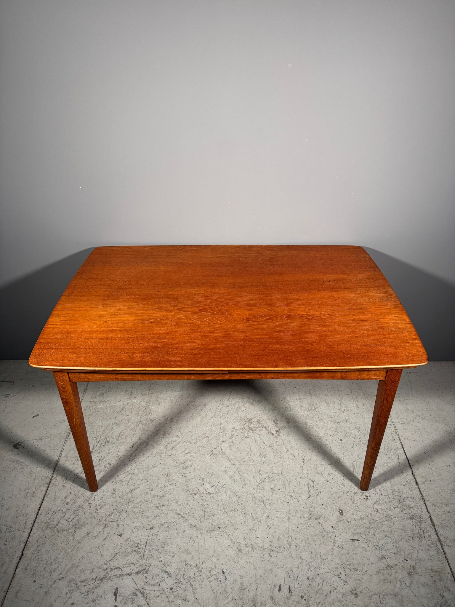 Tavolo anni 60 in teak