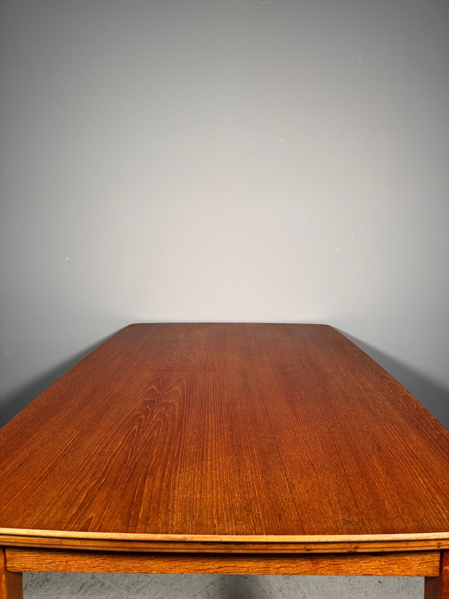 Tavolo anni 60 in teak