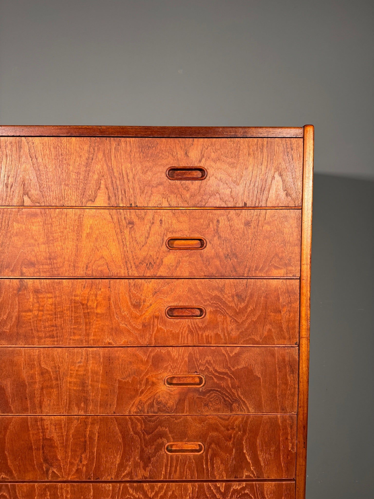 Cassettiera in teak anni 60