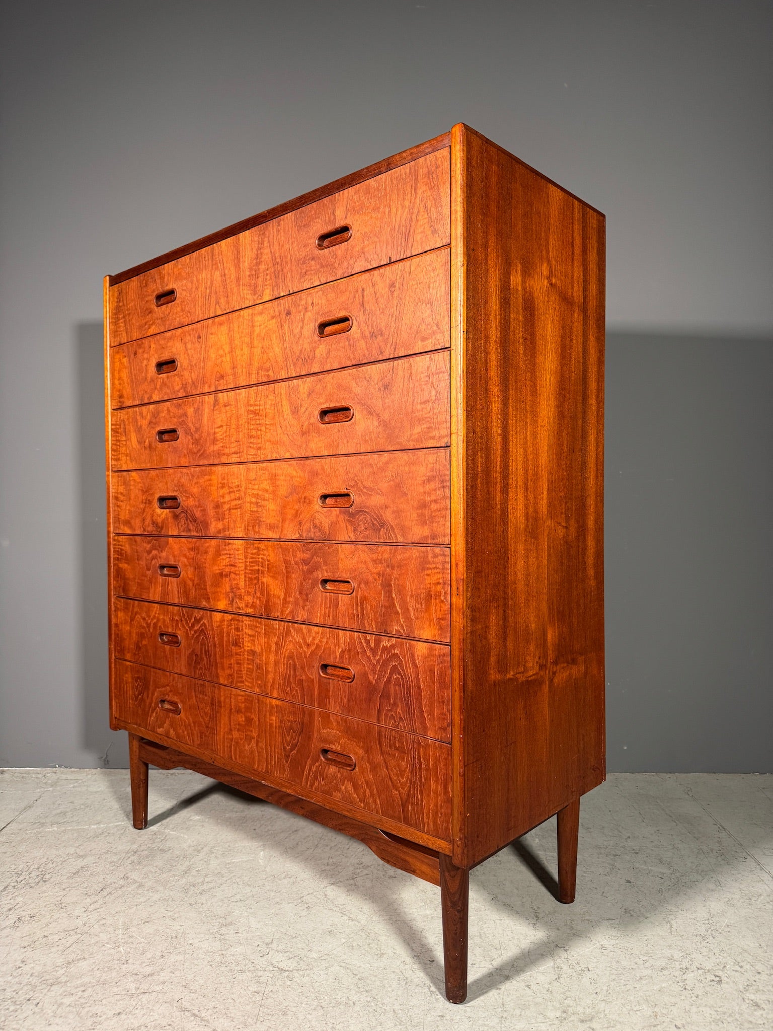 Cassettiera in teak anni 60