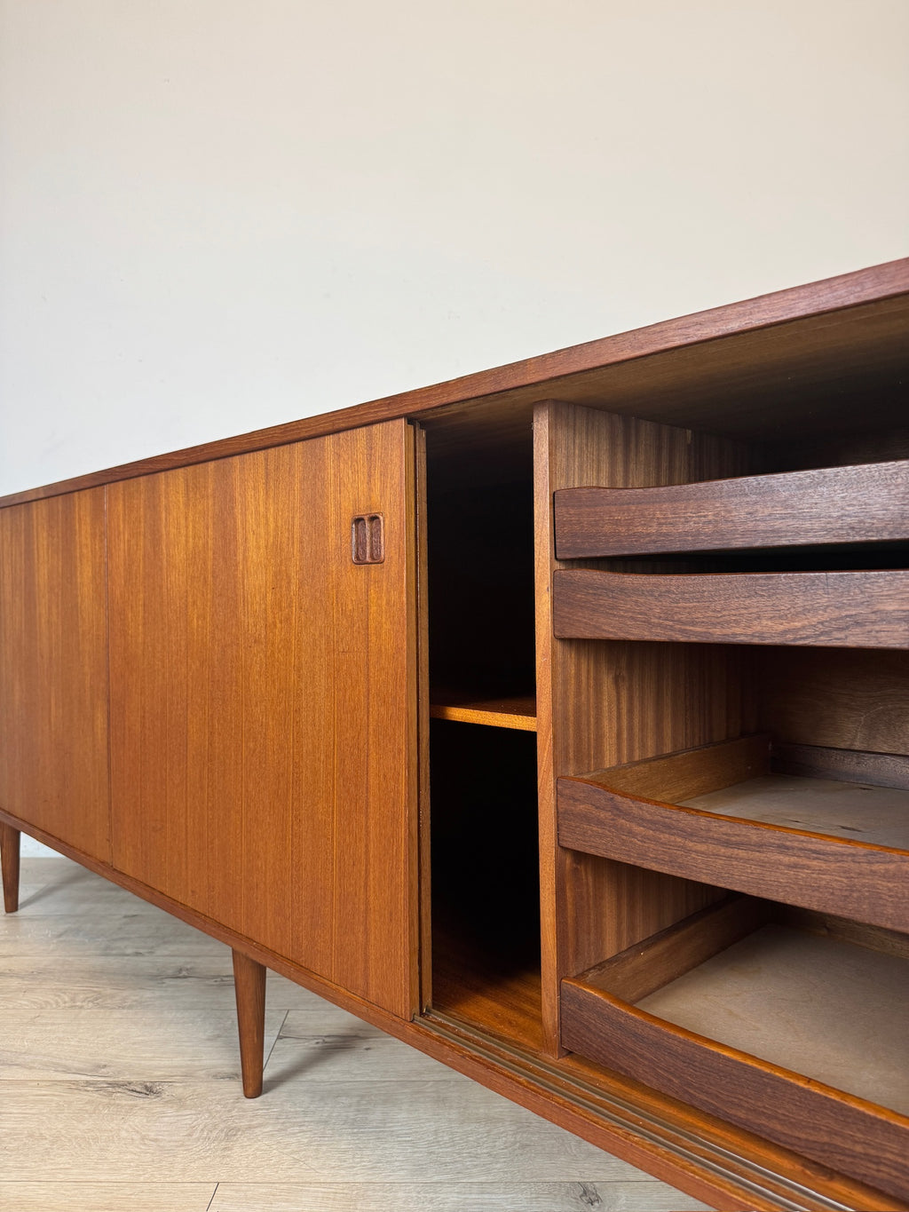 Sideboard danese in teak